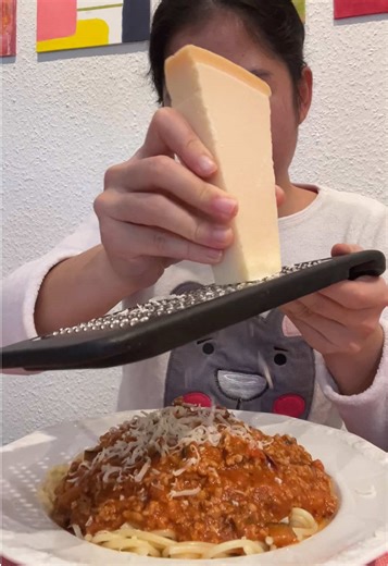 Spaghetti Bolognese & Rucola Salat - Comfort Food