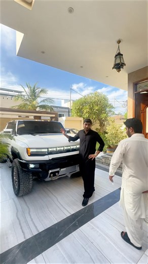Karachi First HUMMER EV 🛻😍