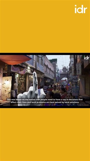 #IDRExplains | What exactly does decentralised governance look like in India? Since the late 1980s, the world has seen a strong shift towards decentralisation—driven by the goal of making governance more inclusive and participatory. India joined this wave in 1992 by amending its Constitution to empower local political bodies and strengthen grassroots democracy. But how is a local government structured? What are its roles, sources of funding, and the key challenges it faces? 💡This short explaine