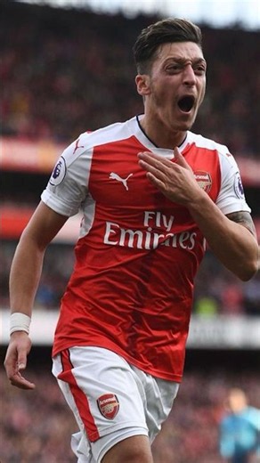 MAGICAL Mesut Ozil & Arsenal #soccer