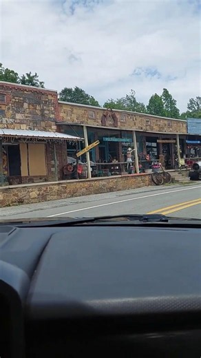 Shirley Arkansas, Blink and you may miss her!