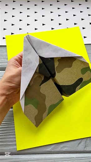 How to make a Paper Airplane Tutorial ✅✔️