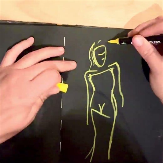 Time Lapse Simplified Figure of a Woman in Yellow Ink 💛✍️ Eva Kendrick Art