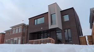 Velux’s Russell and Bethany reflect on their six months living in an Active House and how the home environment has enabled them to be at once more restful and productive. Access to fresh air stands out as a particular comfort highlight: “I sleep better in this house, I feel better, I’m more alert and that’s because of the air quality.” | VELUX