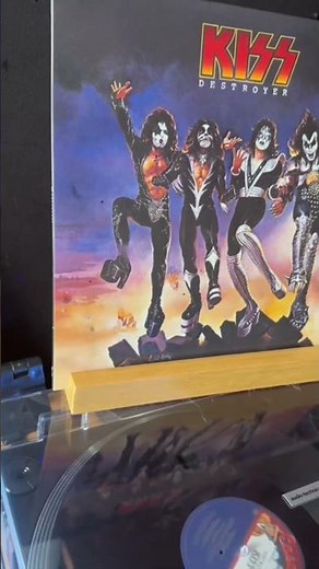 KISS Destroyer" (1976) #kiss #destroyer ‪@KISS‬