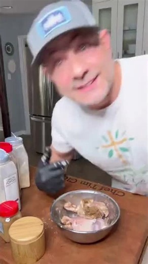 Sweet & spicy duck legs recipe - hot wings style!