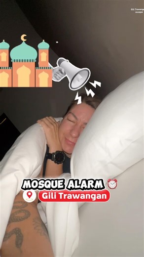 When the mosque wakes you up at 5am… Gili Trawangan life 📢🕌☀️
