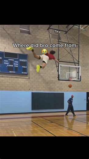 “Do i smell pie” ahh jump