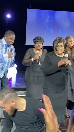 Pastor Shirley Caesar “Jesus, I love calling your name”