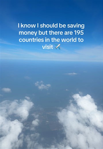 To much to see and explore ✈️#travel #travelblogger #travelgirl #travelwithme #travelworld