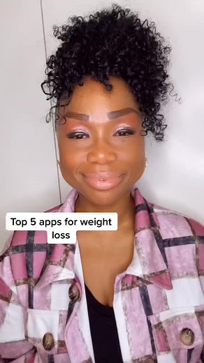 Top 5 apps my clients use to help them lose weight 💃🏾 #weightlosstransformation #blackwomenlosingweight #caloriedeficit #nutritionist #blackwomenlosingweight #millennialwomentalk #healthyeating #healthcoach #weighlossjourney