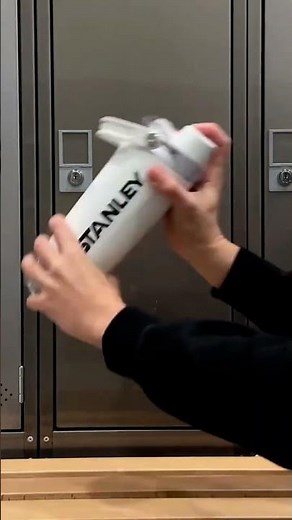 Stanley 1913 Activate Shaker