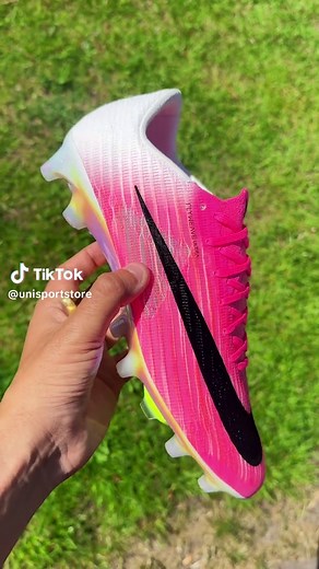 Nike Superfly 11 review: wild new football boot