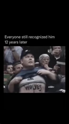 Explaining Everything | Facts | History on Instagram: "Follow (us) @explainingnuggets to learn something NEW everyday 🧠💫 Some people cheer. Only one becomes the moment — Jiggly Boy. Back in 2015, Timberwolves superfan John Sweeney made a legendary return to celebrate the homecoming of his hero, Kevin Garnett. More than a decade after his first viral moment — lifting his shirt, dancing without fear, and proudly revealing “WOLVES” painted across his belly — he was back where he belonged. And thi