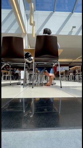 Lightskin (9min) candid Shoeplay in food court #soles #candid #ebonysoles #shoeplay #candidsoles