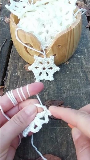❄️🧶 Beginner Crochet Snowflake 🧶❄️ | Christmas Crochet Glimpse 🌟