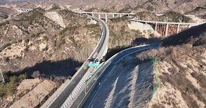 Beijing-Yuxian Expressway opens to traffic