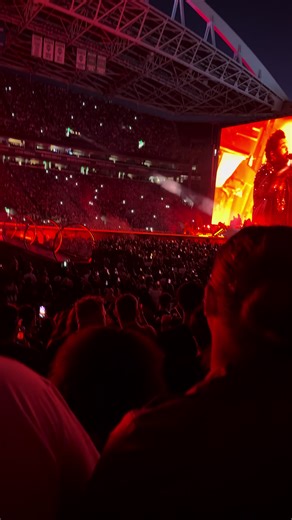 The Weeknd's Seattle 'One of The Girls' Performance