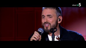 🎵 Christophe Willem en live sur la scène de C à Vous 🎵 | C à vous