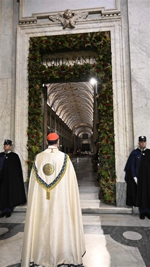 Vatican News on Instagram: "The tolling of the ‘Sperduta,’ the ancient bell that evokes the spirit of pilgrimage, accompanied the closing of the Holy Door of the Papal Basilica of Santa Maria Maggiore. At dusk on December 25, the Solemnity of the Nativity of the Lord, pilgrims attended the ancient rite, presided over by Cardinal Archpriest Rolandas Makrickas. “As we close this Holy Door, we believe that the heart of the Risen One, an inexhaustible source of new life, remains always open to those