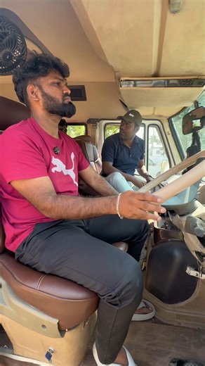 tag your friends 🤣 #comedy #comdeymemes #funnyclips #subscribe #funny #funnyvideos #viral #comedy