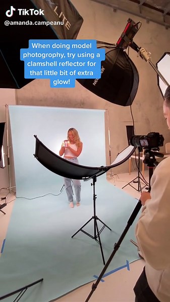 Clamshell Reflector Tips for Stunning Model Photography