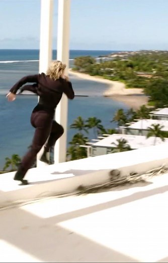 Amy Johnston on Instagram: "Just a casual stroll on the rooftops in Hawaii with my girl @thehayleywright for #magnumpi Love doubling the badass @perdita_weeks_ 💪 Thanks to the incredible stunt team for always keeping us safe and making us look good💗This was such a fun day!🔥🙏"