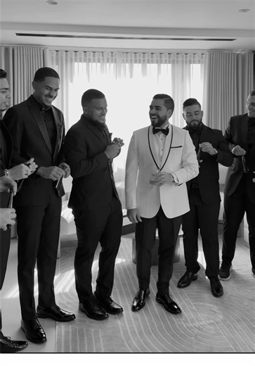 💪🏻💪🏻 #wedding #groom #fypage #tiktok #weddingcontentcreator | wedding