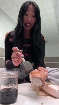 paint my pointe shoes with me