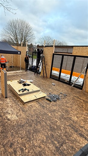 A few years ago, I had the idea to transform what was once wasted space beside the dance school into a third studio 🤍 With both existing studios in constant use and the school operating at full capacity most days, this felt like the natural next step to support the growth of the school — and, most importantly, to create an incredible new space for our students 💃🕺 Day 4 of progress and it’s so exciting to see it all coming together — it’s going up so quickly now! 🏗️💫 #dance #growth #dancesch