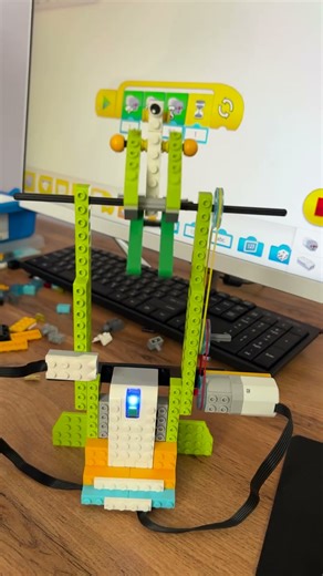 #robodog #lego #minirobot #automobile #robottoy #minecraft #wedo #robotics #robot #robots #fyp