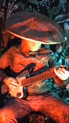 264K views · 282 reactions |  We interrupt your reality for a special broadcast from the fungal dimension Sometimes the algorithm delivers something so perfectly surreal it feels like a glitch in the matrix. @maromaro.mp3 shifting between earthly spores and lunar phases is the frequency I didn’t know I needed today. Original performance: @maromaro.mp3 Visual tuning: @syntheticwaveforms #trippy #psychedelic #fyp #surreal #guitar | Synthetic Waveforms | Facebook