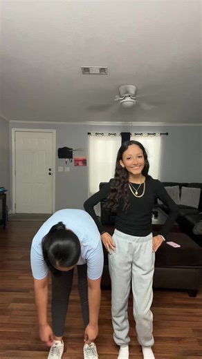 PUMP IT UP 🎶 #dance #dancechallenge #daughter #momtok #fypシ | dance