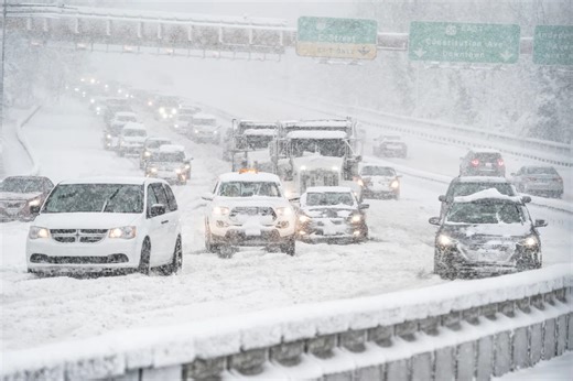What is 'thundersnow' and is it likely during a major snowstorm?