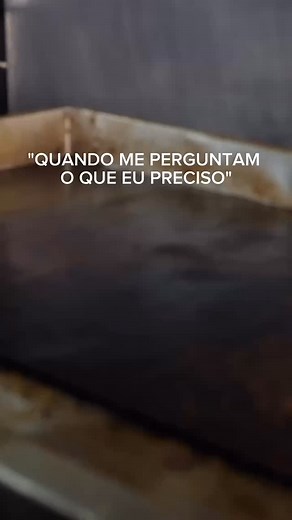 Hoje você precisa de um hamburguinho, né? | Colossal Burger