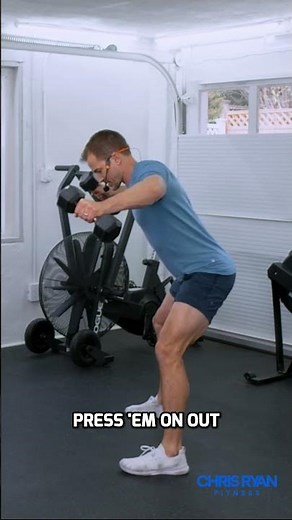 Dumbbell Reverse Huggers: Target Upper Back & Posture! 💪🔥