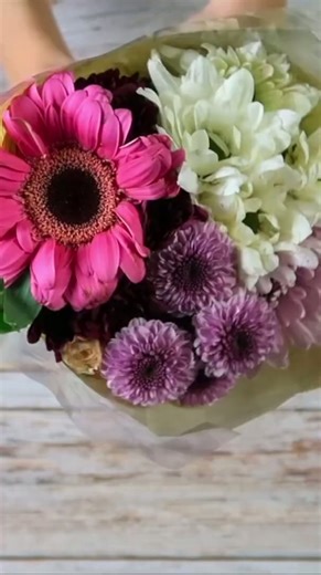 Grocery store flower hacks 🥰💐