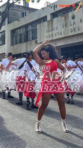 Martes 6 de enero Palermo • MVD • UY Llamadas de San Baltasar Comparsa Ekundayo - Rocha- #candombe #tambores #sanbaltasar #uruguay