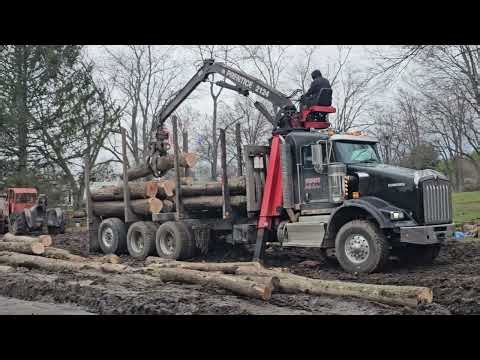 Season 6 Episode 18 Kenworth Log Truck Loading Logs