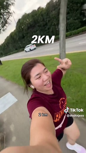 fastest ive ran in a looong time bc im competitive 😤🤪 BAHAHA #runtok #marathontraining #running #runmotivation #runvlog #running