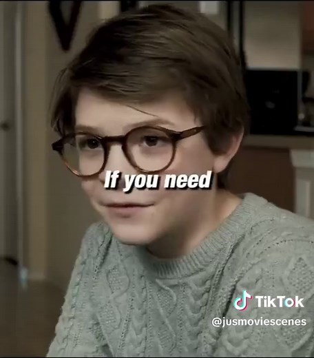 Theo's Dad Exploits Him in Goldfinch Movie