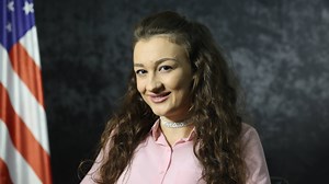 44K views · 381 reactions | Falënderojmë Gresa Statovcin, pjesëmarrëse në programin Discover America Kosova - Work and Travel USA, që ndanu me ne experiencën e sajë gjatë qëndrimit në SHBA. Studentë,vendet janë hapur për #PanairiKryesor, edhe ju mund te jeni pjesë e programit Work and Travel USA. Vizito zyret e Discover America Kosova - Work and Travel USA dhe Apliko tani! www.discoveramerica-kosova.com. Suksese! | Discover America Kosova - Work and Travel USA | Facebook