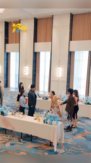 se burlaron de él en público, sin saber a quién estaban enfrentando | Local Hero