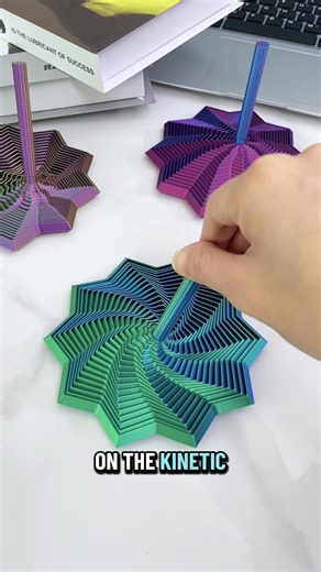 I cannot stop playing with this ! #asmr #fidget #fidgettoy