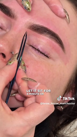Effective Brow Tint Removal Techniques
