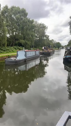 Teamwork in Canal Life: The Work Barge Rescued