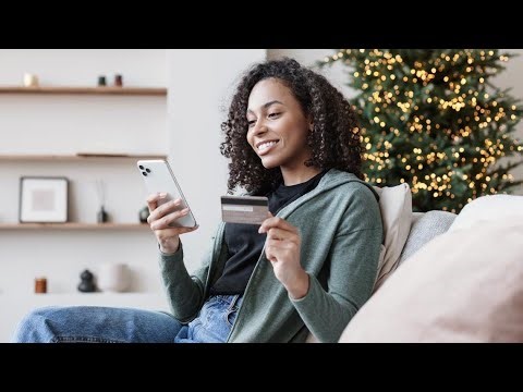 Save money while holiday shopping with RetailMeNot Cash Back Day