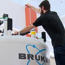 Video: High-Pressure NMR Experiments for Detecting Protein Low-Lying Conformational States