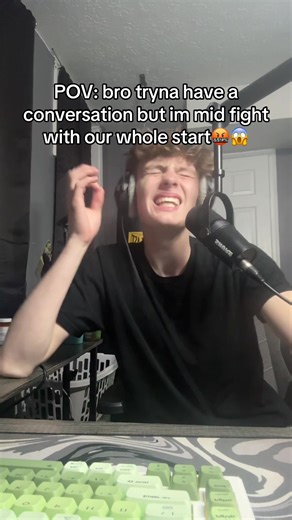 Rust mfs can’t be quiet😭#rustgame #rusttok #rust #fyp | rust