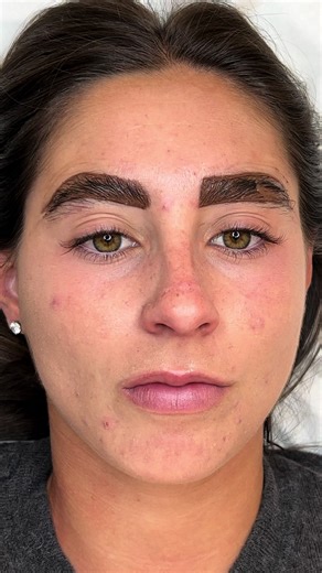 Restructuration et Coloration des Sourcils : Guide Complet